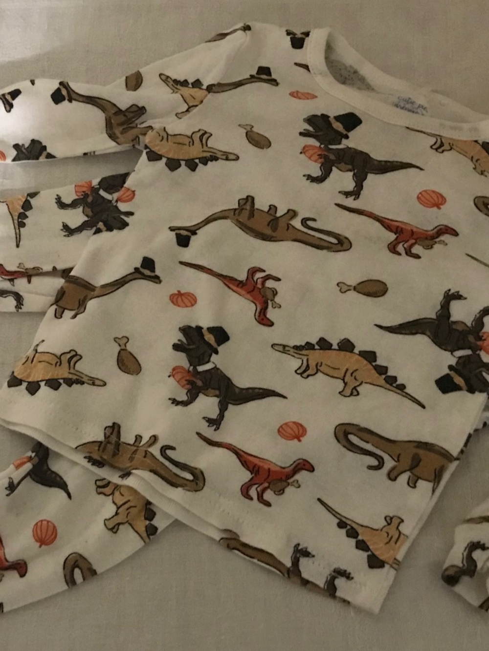 BOYS FALL CUTIE PIE/ CARTERS LONG SLEEVE PJS SIZE 18 MONTHS - Picture 3 of 3